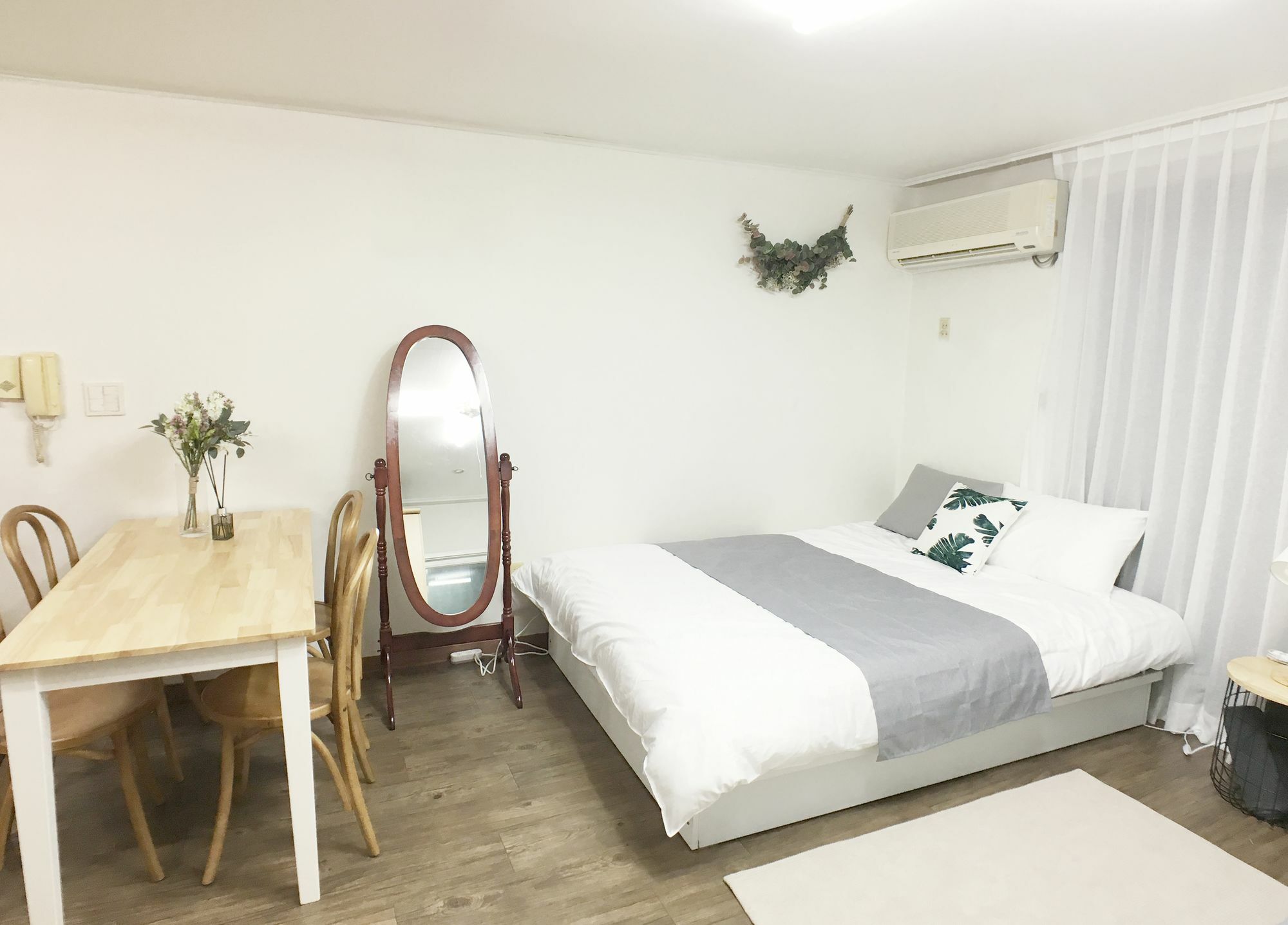 Sunny House Hongik Snt 1Mins Seul Exterior foto