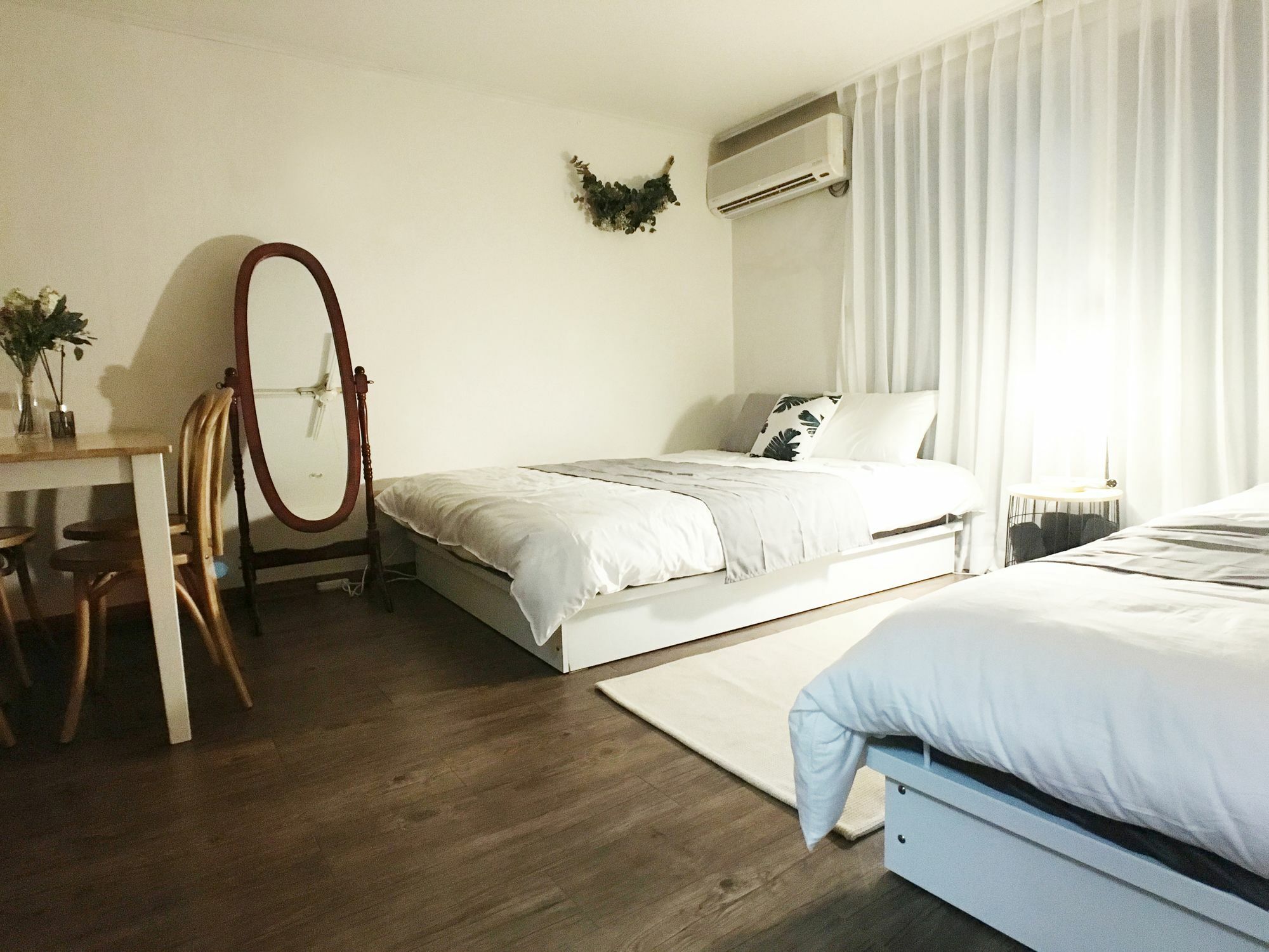 Sunny House Hongik Snt 1Mins Seul Exterior foto